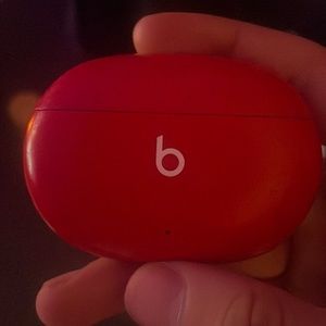 BEATS BY DRE AIR PODS ‼️